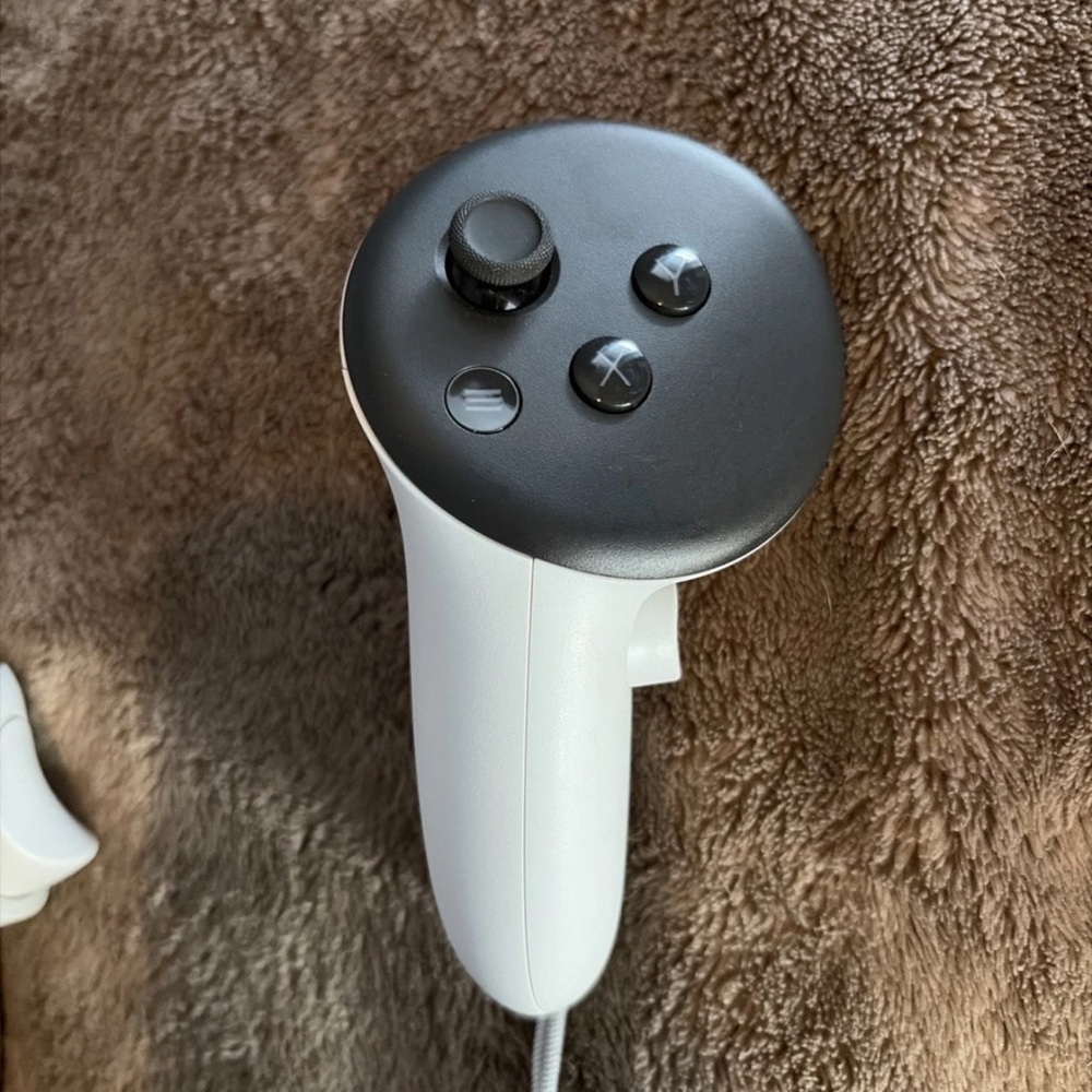 Meta Quest Touch Plus Left Controller